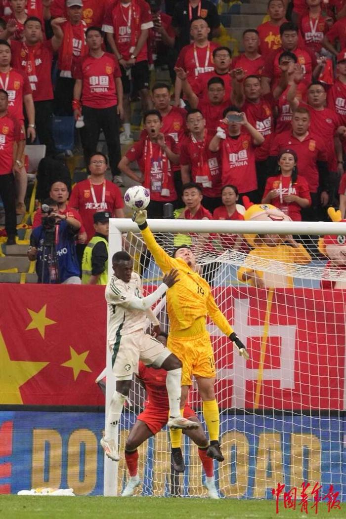 中国女足取胜主场-国足士气高昂的简单介绍 中国女足取胜主场-国足士气高昂的简单介绍