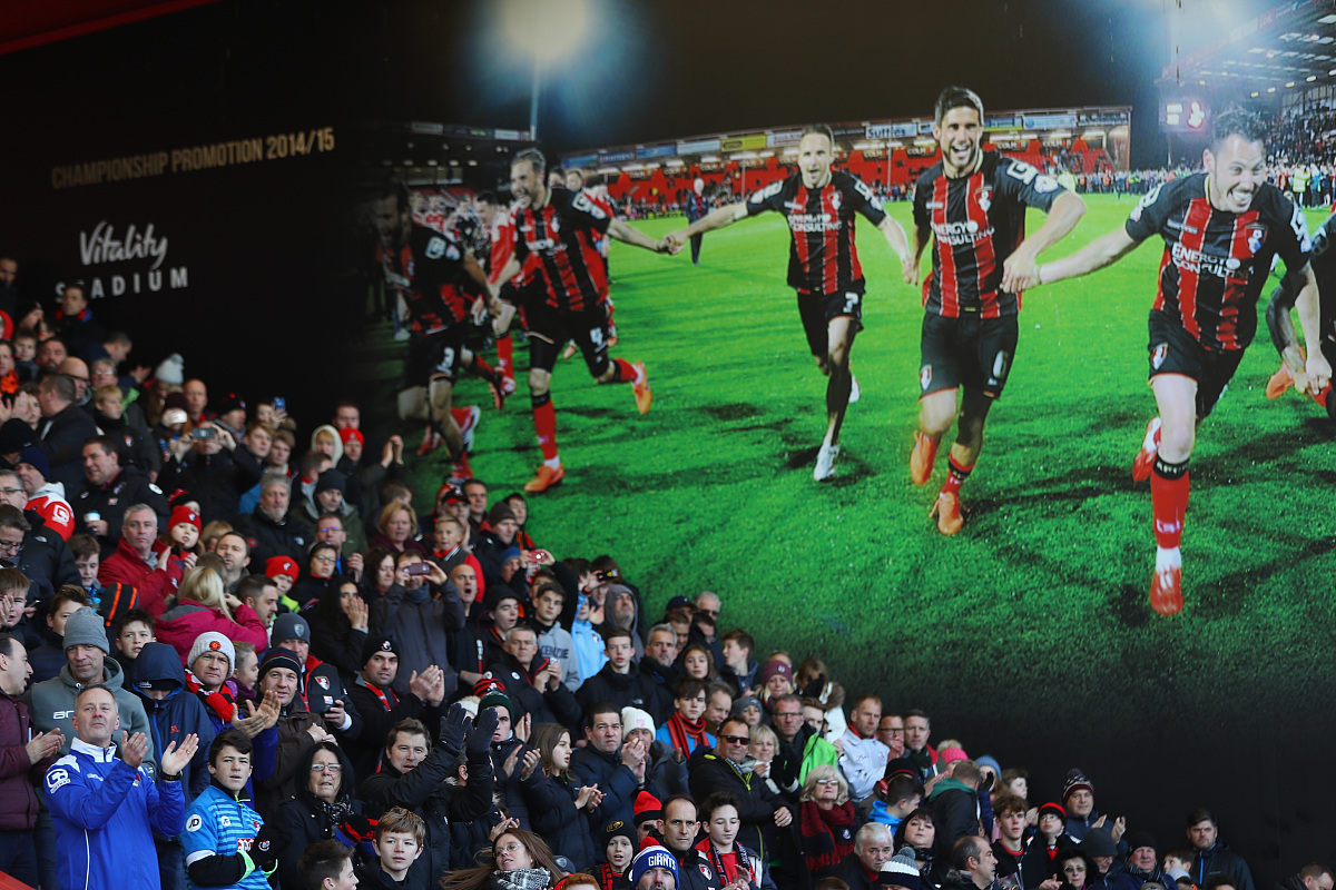 对战中球员们的出色表现令人赞叹不已 对战中球员们的出色表现令人赞叹不已