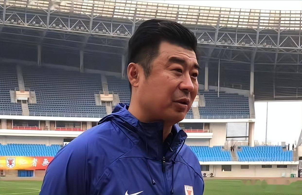 山东鲁能主场不敌重庆斯威,遭遇两连败 山东鲁能主场不敌重庆斯威,遭遇两连败