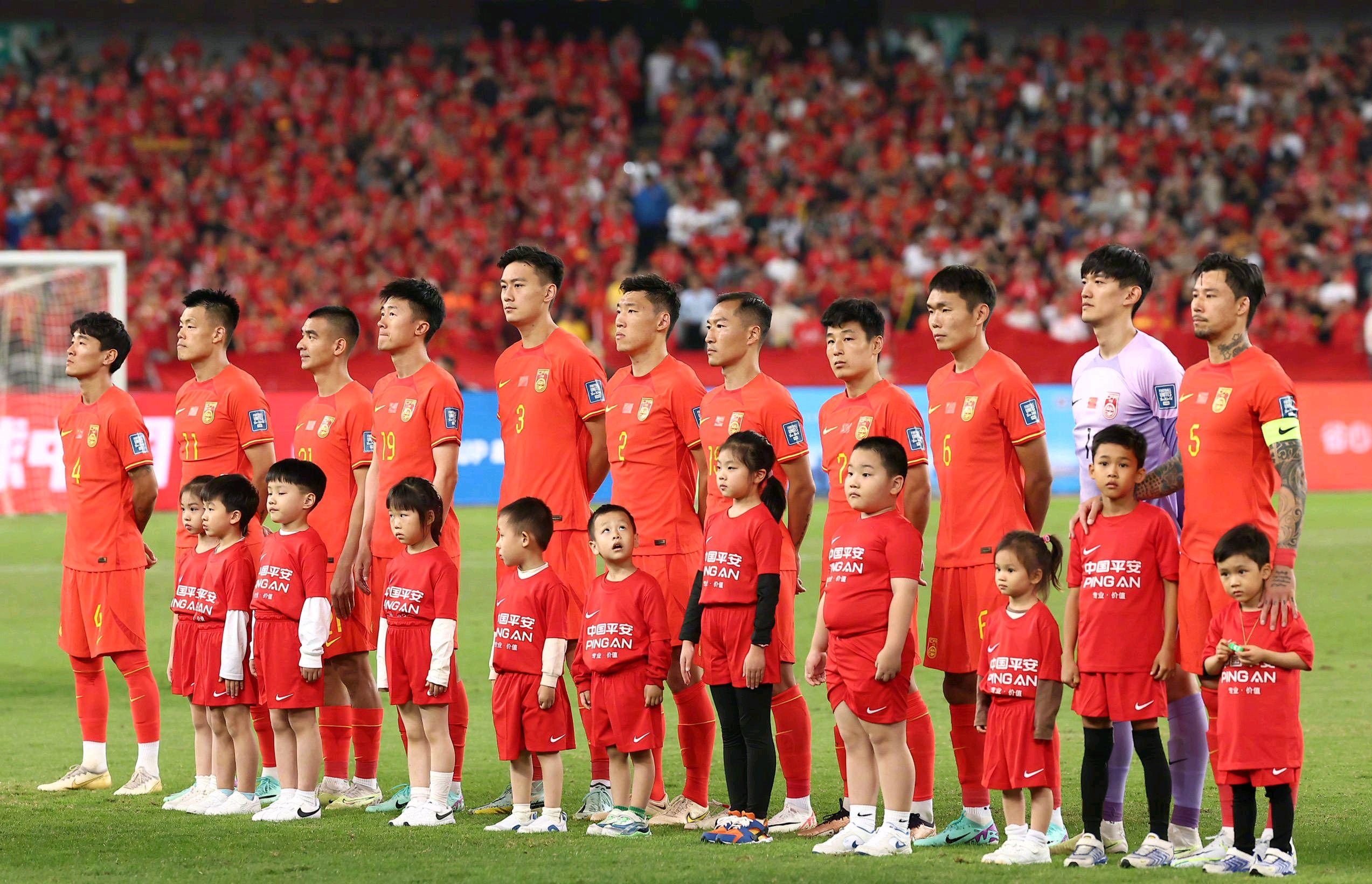 国际足坛:备战全面进程呈现 国际足坛:备战全面进程呈现