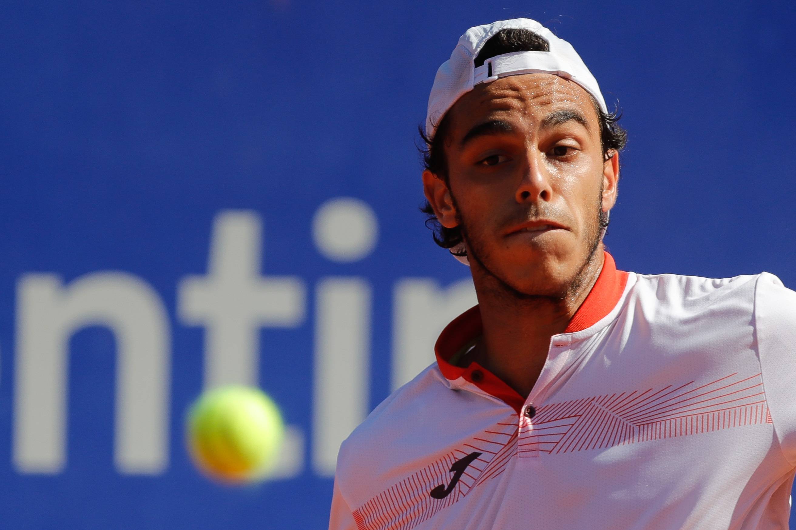 阿根廷跳水选手光芒四射,获得银牌 阿根廷跳水选手光芒四射,获得银牌