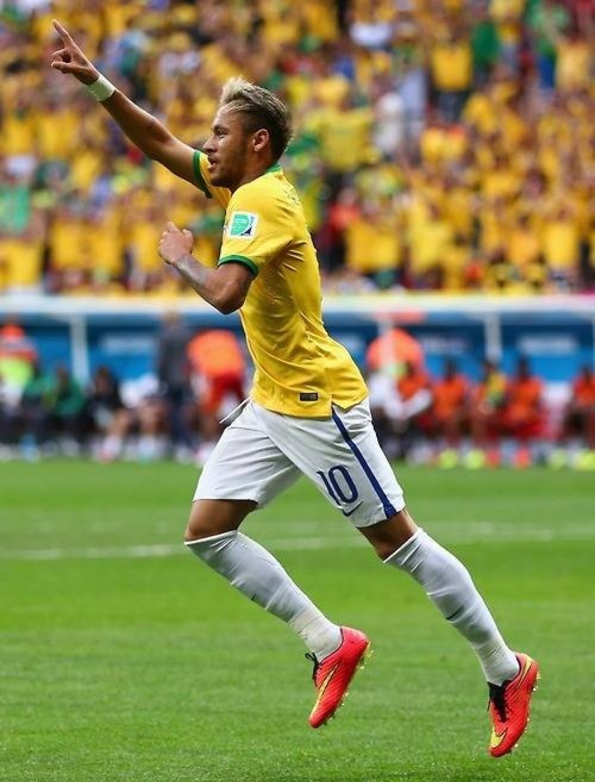 甘冈客场失利,积分榜下滑颇多 甘冈客场失利,积分榜下滑颇多