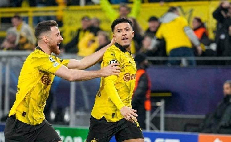 关于多特蒙德遭遇惊险一战,在比赛中全力拼搏的信息 关于多特蒙德遭遇惊险一战,在比赛中全力拼搏的信息