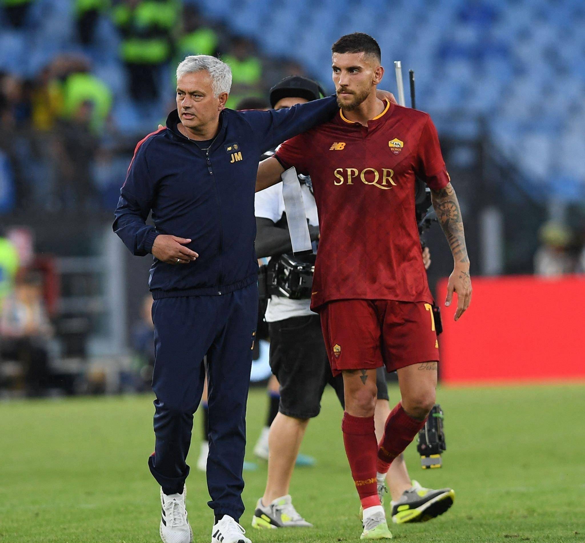 关于罗马队长赞扬球队合作精神,期待更好表现的信息 关于罗马队长赞扬球队合作精神,期待更好表现的信息