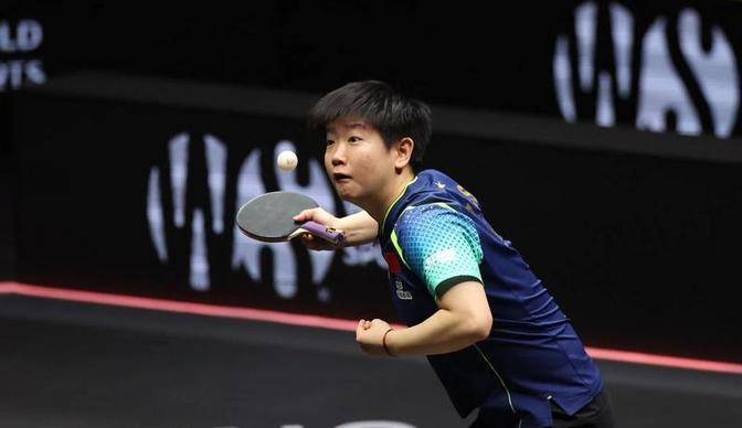 PG Soft Gaming-乒乓球比赛中，中国选手横扫对手成功晋级半决赛