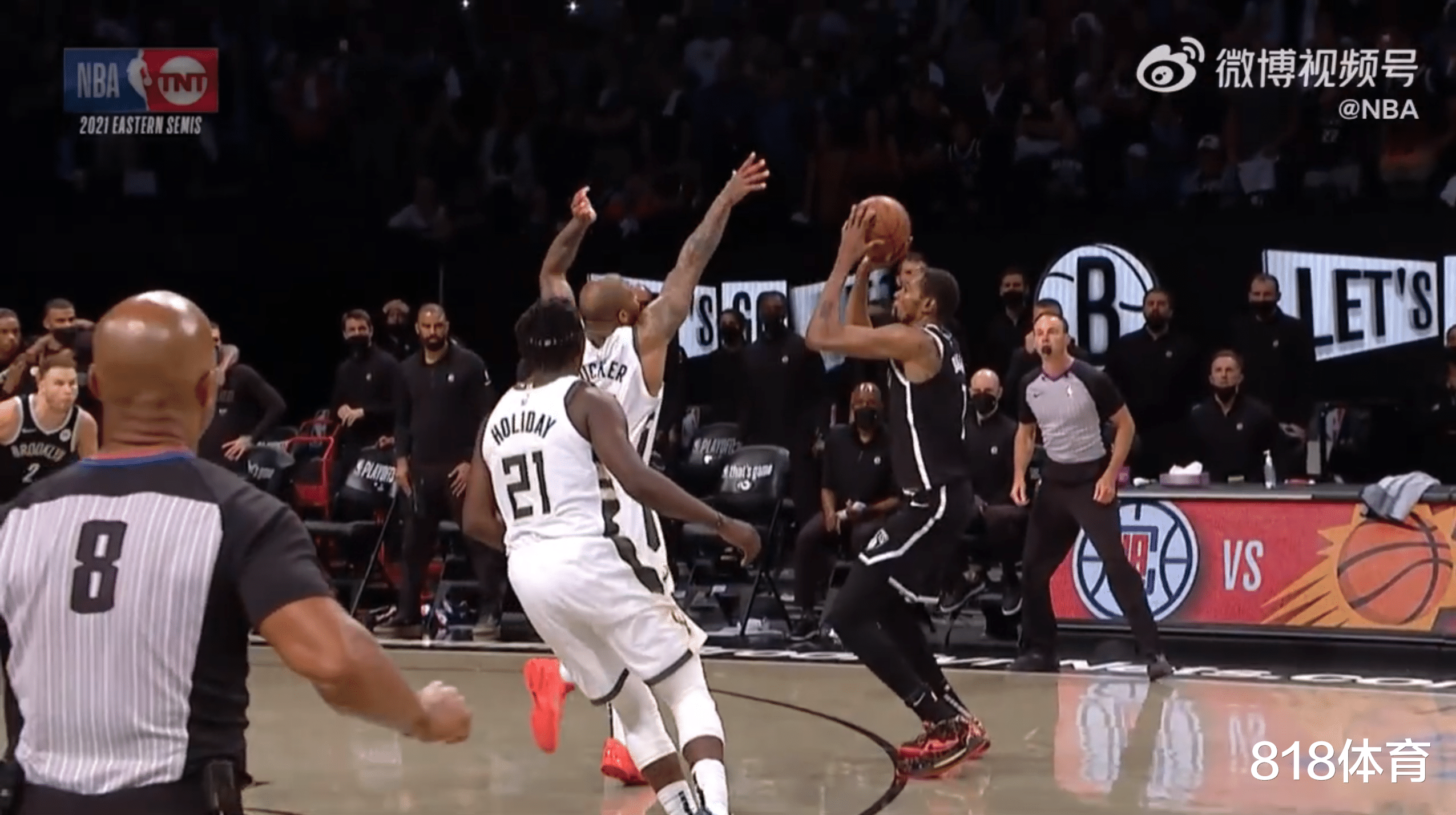 篮网险胜雄鹿,欧文绝杀关键时刻决定胜负 篮网险胜雄鹿,欧文绝杀关键时刻决定胜负