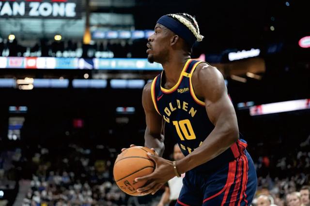 PG中国官网-马刺大胜勇士，波普25分领军封王