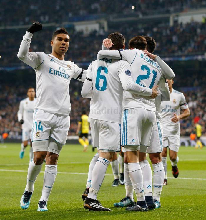 战术频繁调整,球员智慧一触即发! 战术频繁调整,球员智慧一触即发!