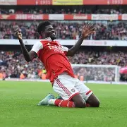 PG中国官网-厄齐尔重回首发，阿森纳连胜三场