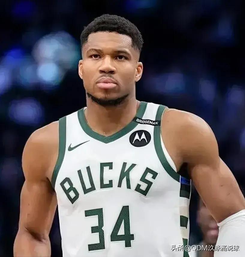 雄鹿大胜快船,字母哥表现全面成为最佳球员 雄鹿大胜快船,字母哥表现全面成为最佳球员