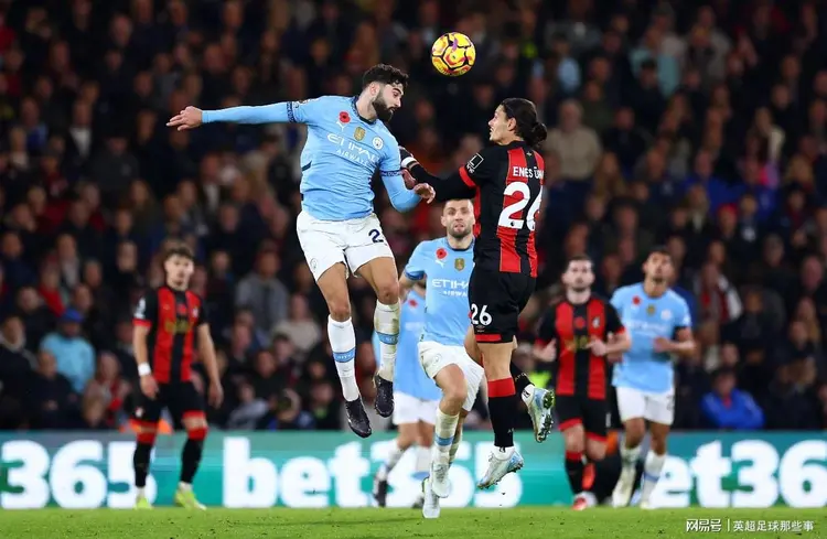 曼联客场不敌曼城,英超球队陷入低谷 曼联客场不敌曼城,英超球队陷入低谷