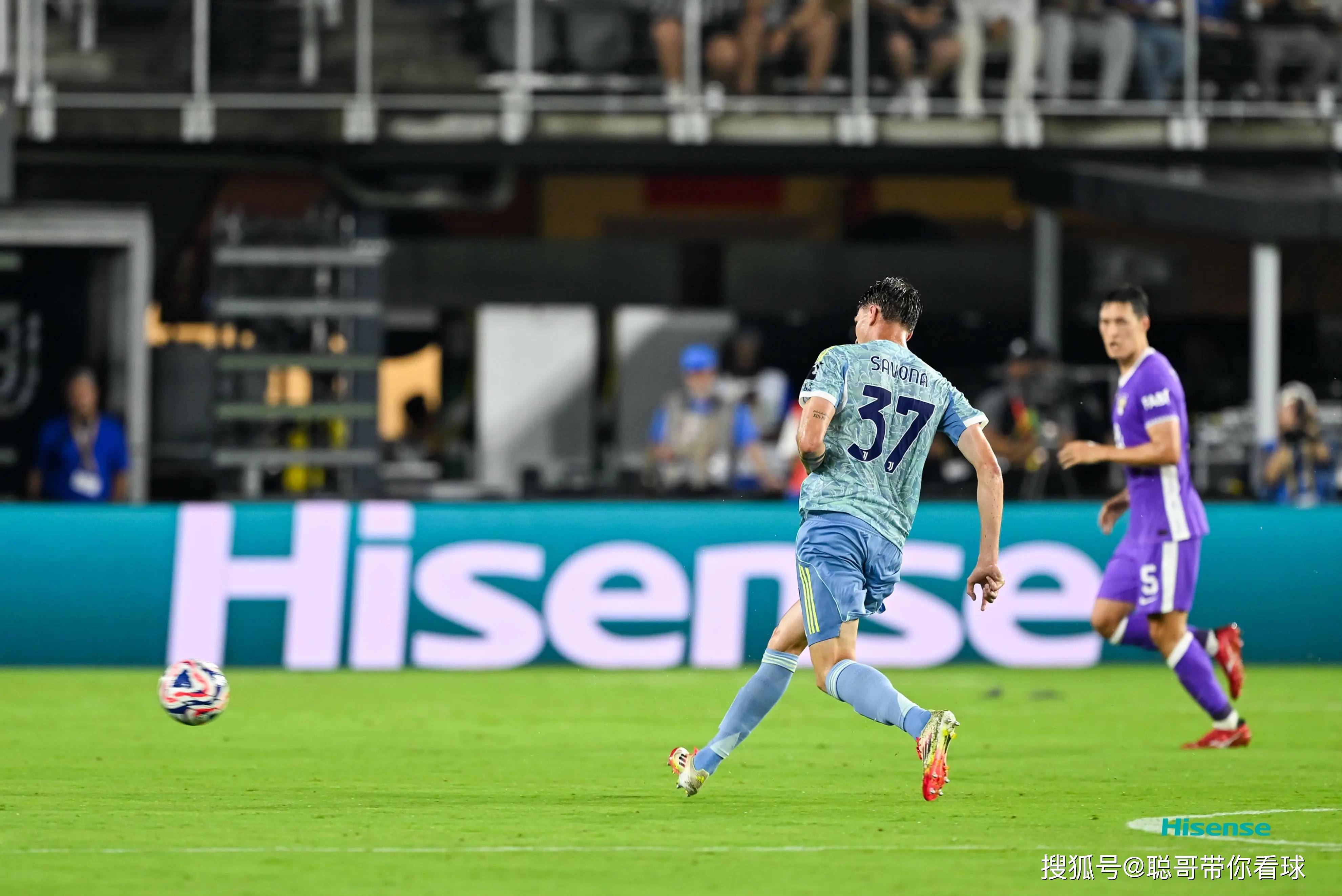 PG平台-尤文图斯后卫伤退，影响球队表现的简单介绍