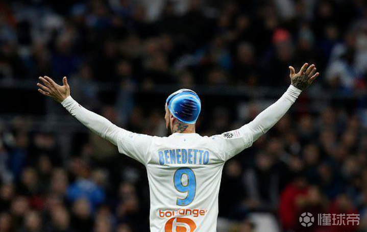 PG Soft Gaming-关于埃瓦尔前锋梅开二度，带领球队逆转胜利的信息