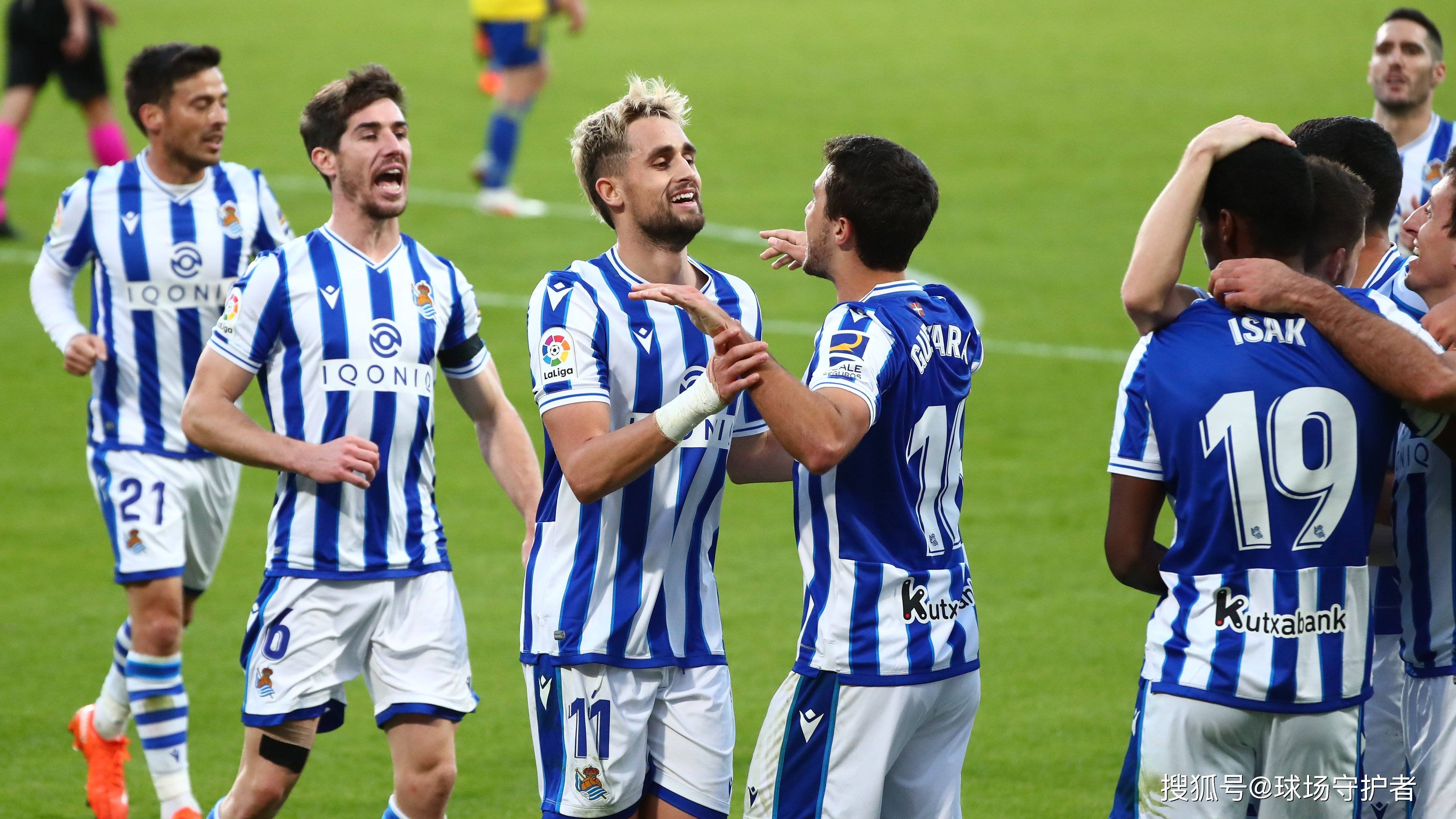 巴拉多利德主场击败塞维利亚 巴拉多利德主场击败塞维利亚