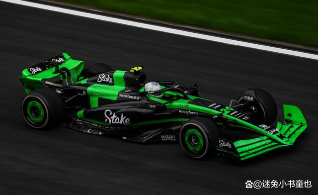 PG中国官网-梅赛德斯逆转阿斯顿马丁，佩雷兹点燃赛场的简单介绍