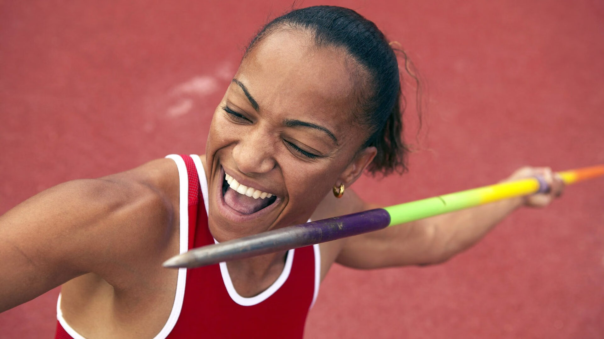 硬核铁闸锁死南美秘钥！阿拉巴终场神级封堵，浇灭贝蒂斯秘鲁风暴